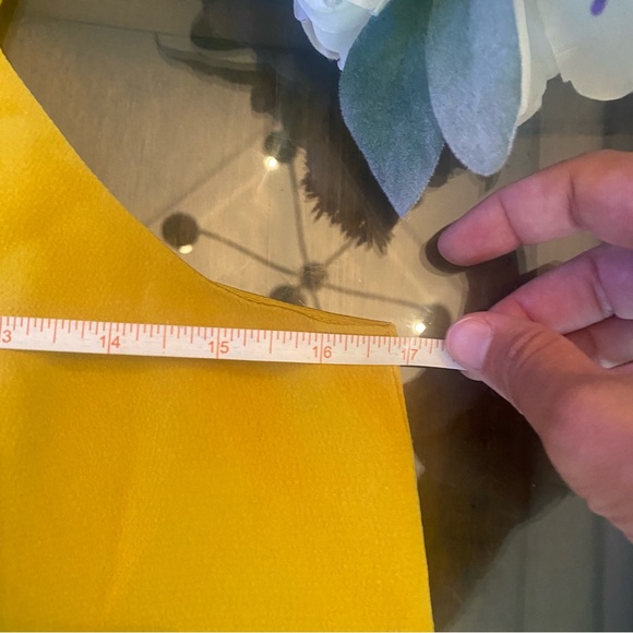 Banana Republic Satin Embroidered Blouse Mustard Size XS - Picture 4 of 7